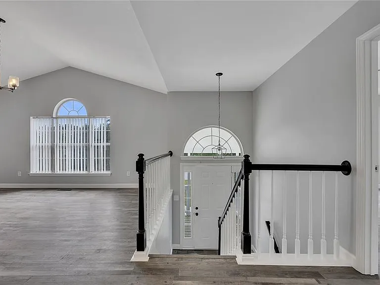 2226 Alyssa Ct — Photo 3