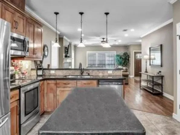307 Bolton Ave, College Station, TX 77840