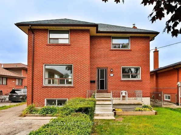 16 Upwood Ave, Toronto, ON M6L 3A5