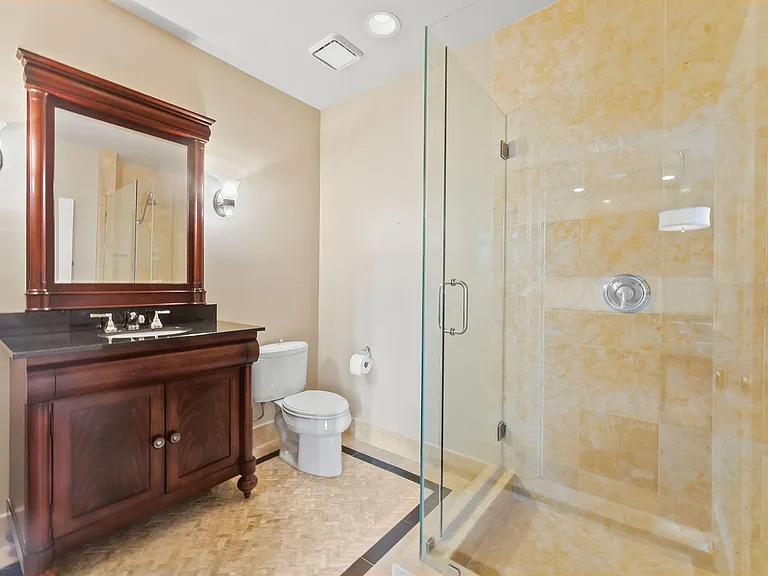 3 Isla Bahia Dr — Photo 37