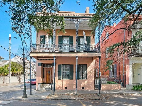 2nd image of 741 Esplanade Ave APT 7