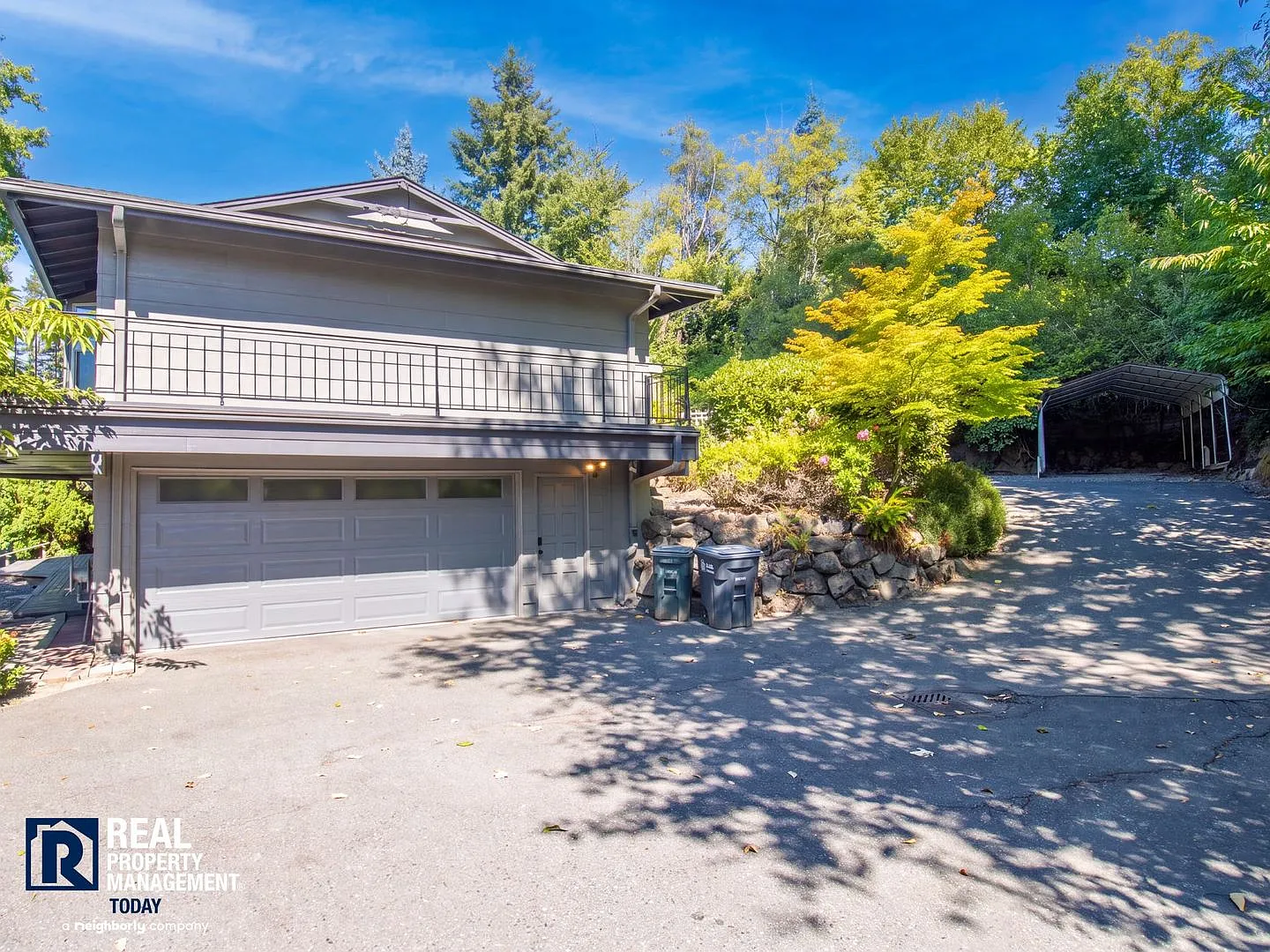 Rare 4-Bedroom Puyallup Home with Full Lower-Level Suite, Updated Kitchen & Balcony! — Photo 3