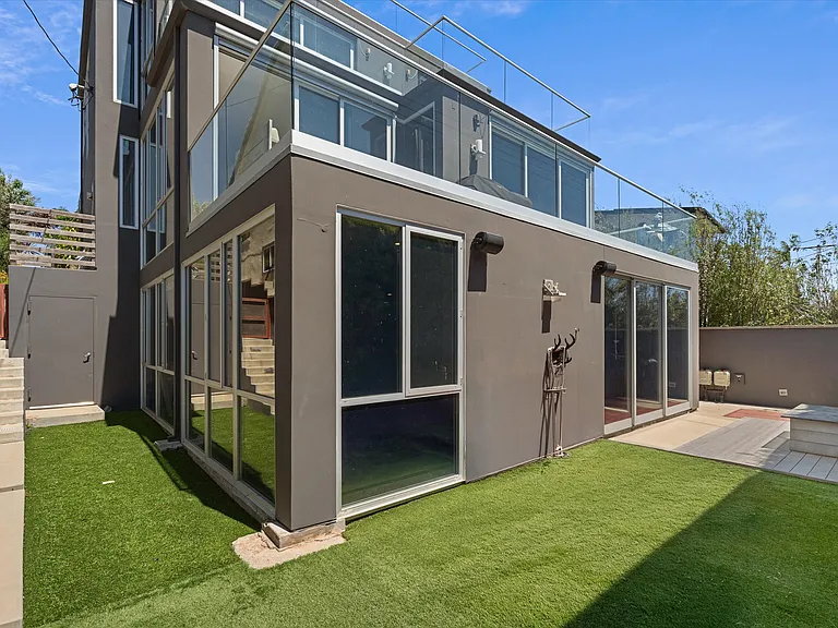 8317 Delgany Ave — Photo 33