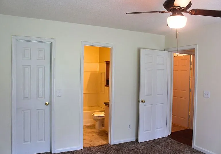 132 Bluelake Blvd — Photo 33