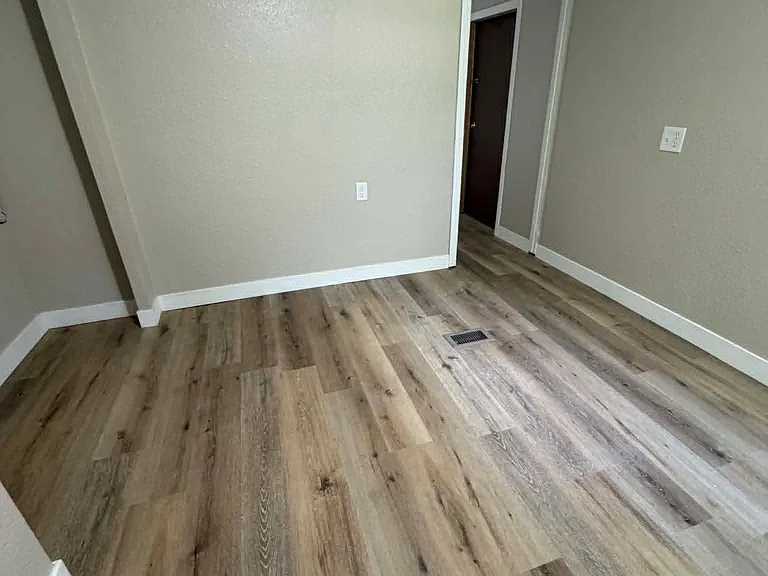 27 Nancy Ct — Photo 2