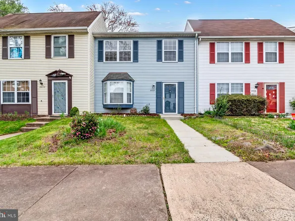 8627 Cartwright Ct, Manassas Park, VA 20111