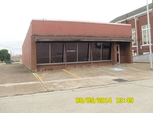 216 Walnut St, Newport, AR 72112