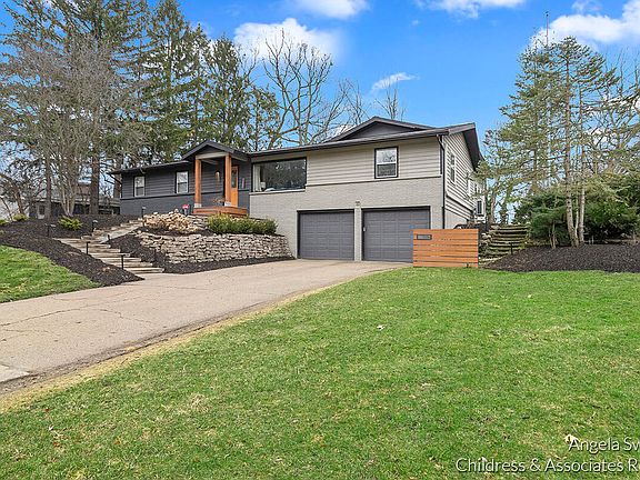 5th image of 3334 Rickman Ave NE