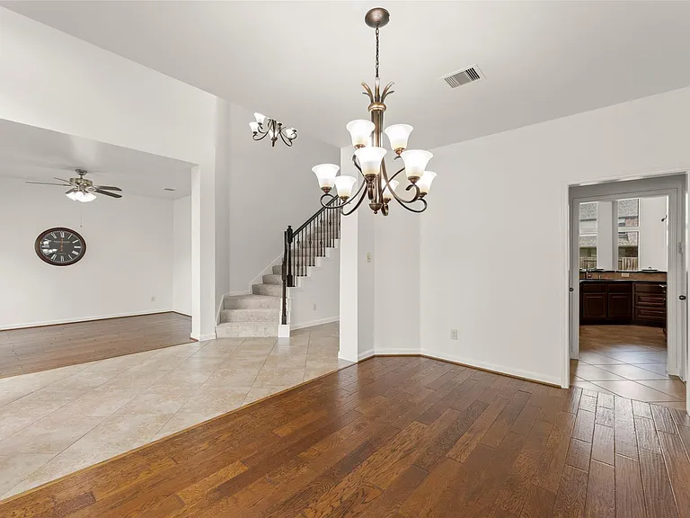 3814 Hunters Gate Ct — Photo 24