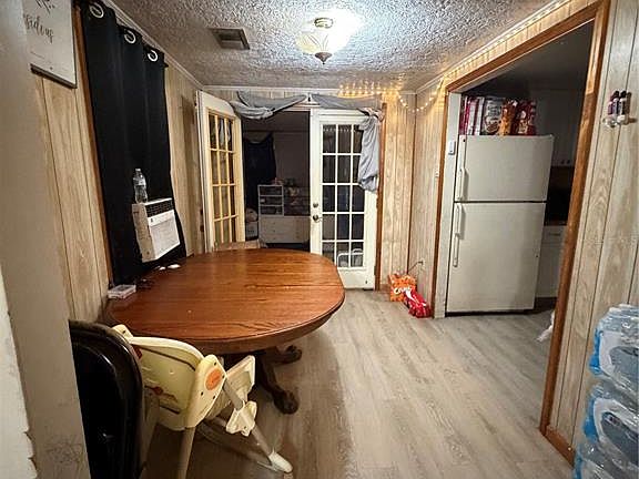 4th image of 316 E WHIDDEN STREET
