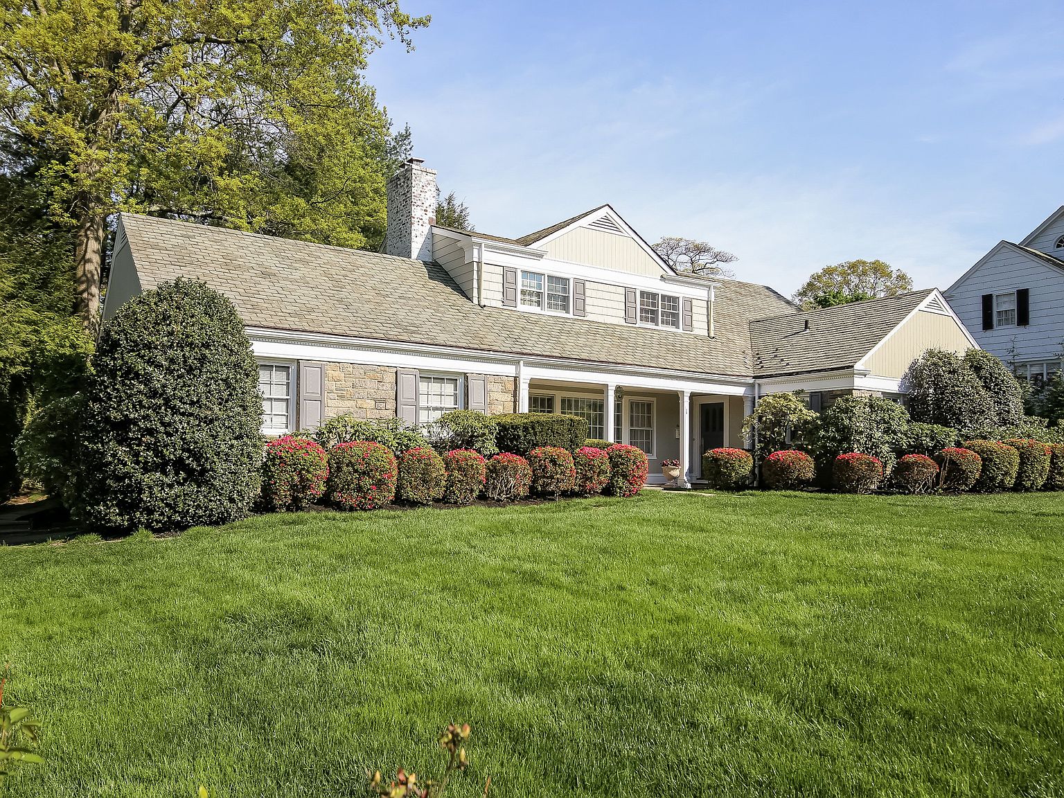 1 Axtell Dr, Scarsdale, NY 10583 | Zillow