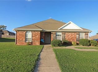 331 McKissic Spring Rd, Centerton, AR 72719