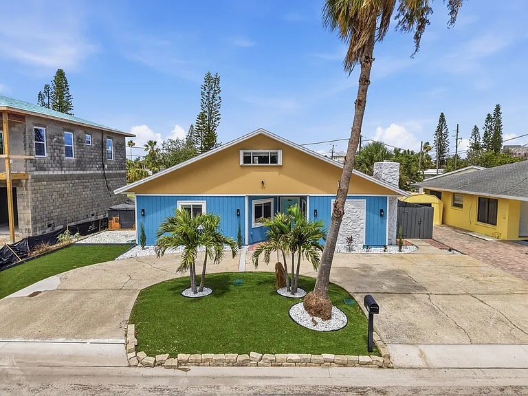 14109 W Parsley Dr — Photo 87