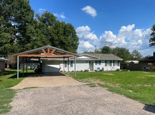 706 N Trinity St, Whitney, TX 76692