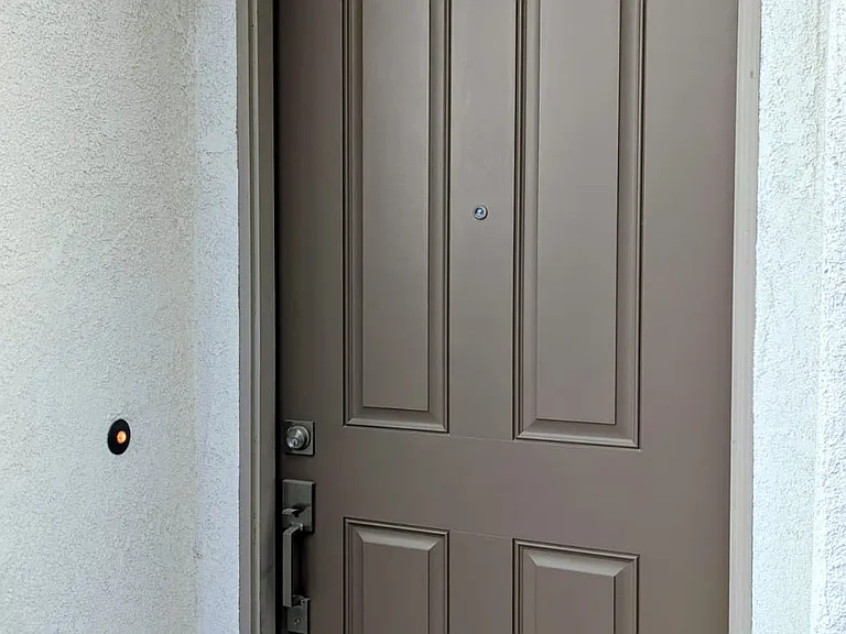 26231 Bergen Ct — Photo 2