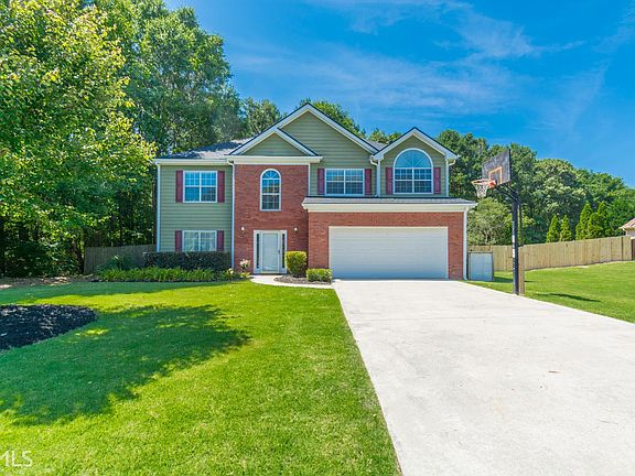 3rd image of 3333 Beech Hollow Ct