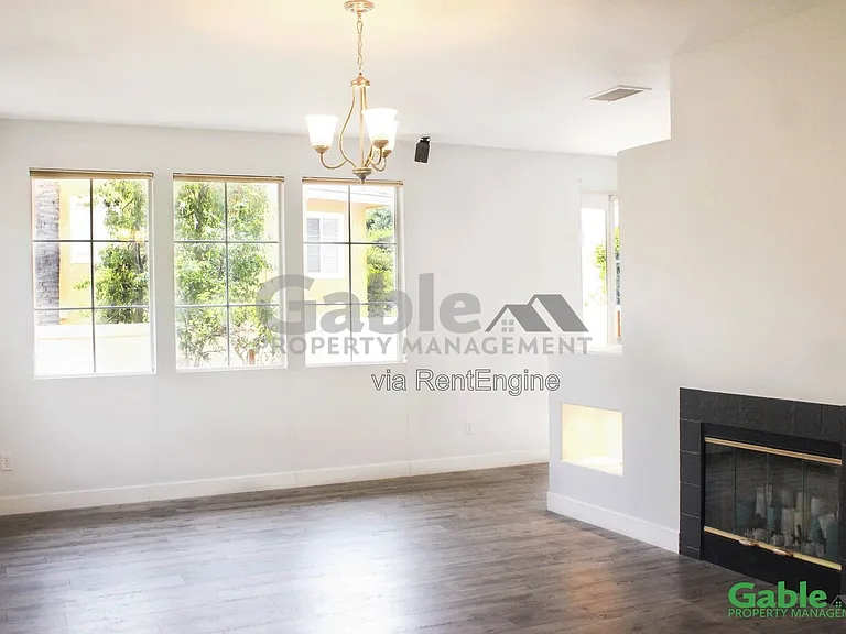 24210 Amaryllis Ct — Photo 3