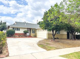 8051 Darby Pl, Reseda, CA 91335