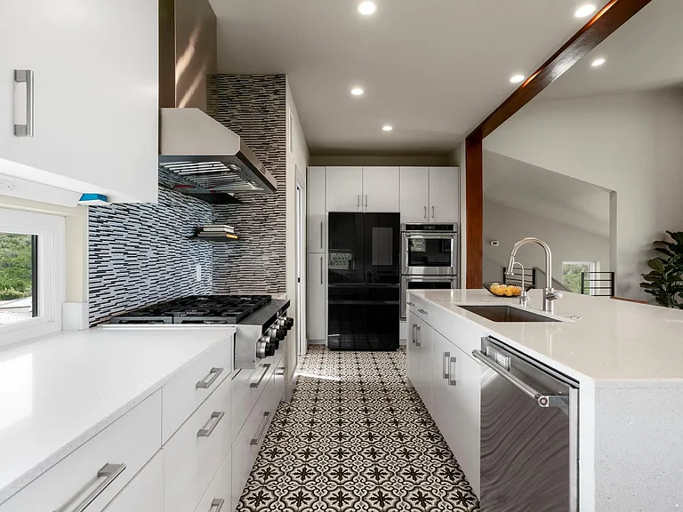 10800 Superview Dr #A — Photo 20