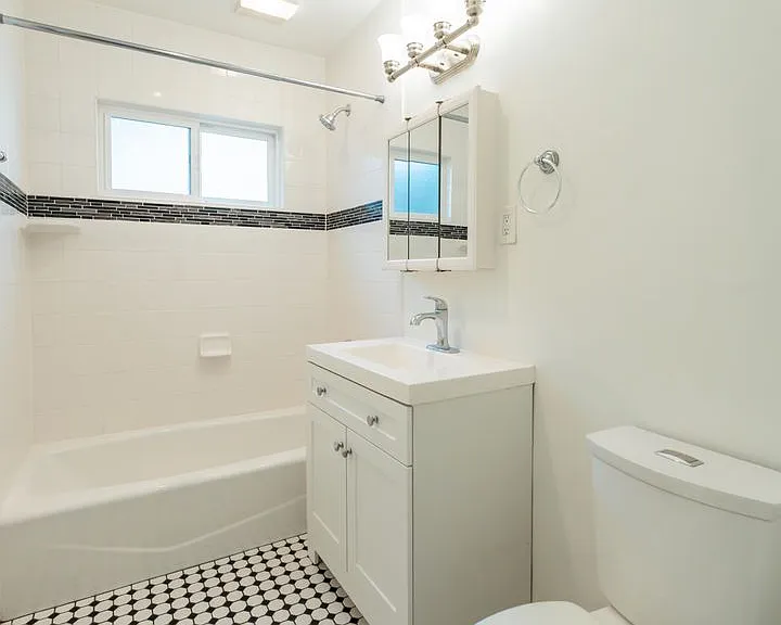 4373-4379 Oregon St. — Photo 14
