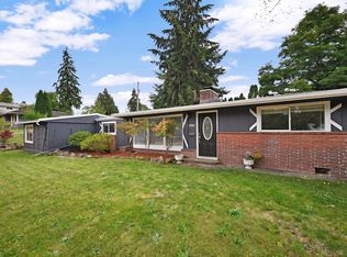 1021 NE 175th St, Seattle, WA 98155