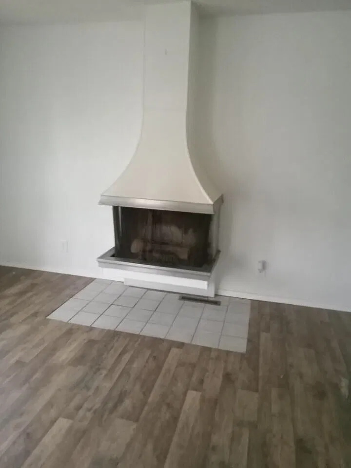 3 bed, 3500 sqft, $1,400 — Photo 3