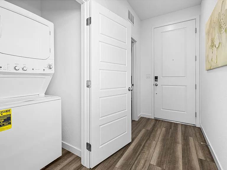 9446 Sequoia Ridge Ave — Photo 22