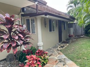1069 Koko Uka Pl, Honolulu, HI 96825