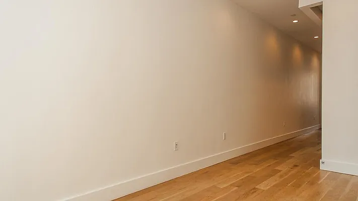 Rented by Nooklyn NYC LLC | media 11