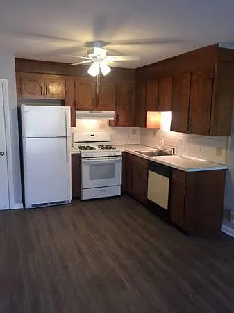 3 Cassidy Ln #6 — Photo 3
