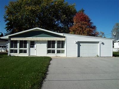 1st image of 111 Douglas Dr