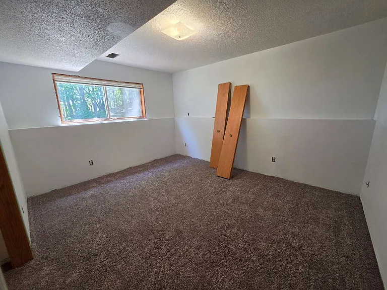 E11975 E Robin Rd — Photo 39