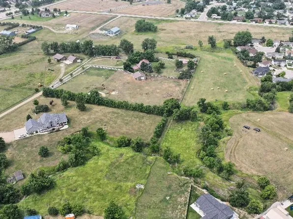 2000 13th Ave, Belle Fourche, SD 57717