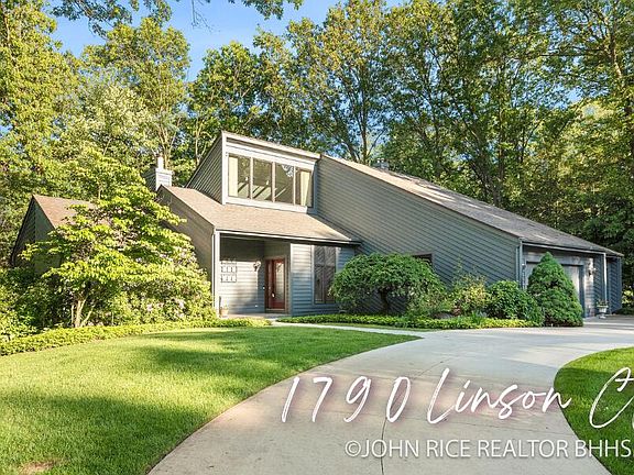 2nd image of 1790 Linson Ct SE