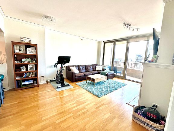 Living Room/Dining Room