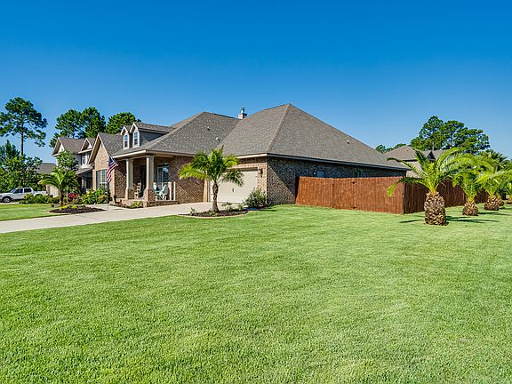 3rd image of 1721 Twin Pine Blvd