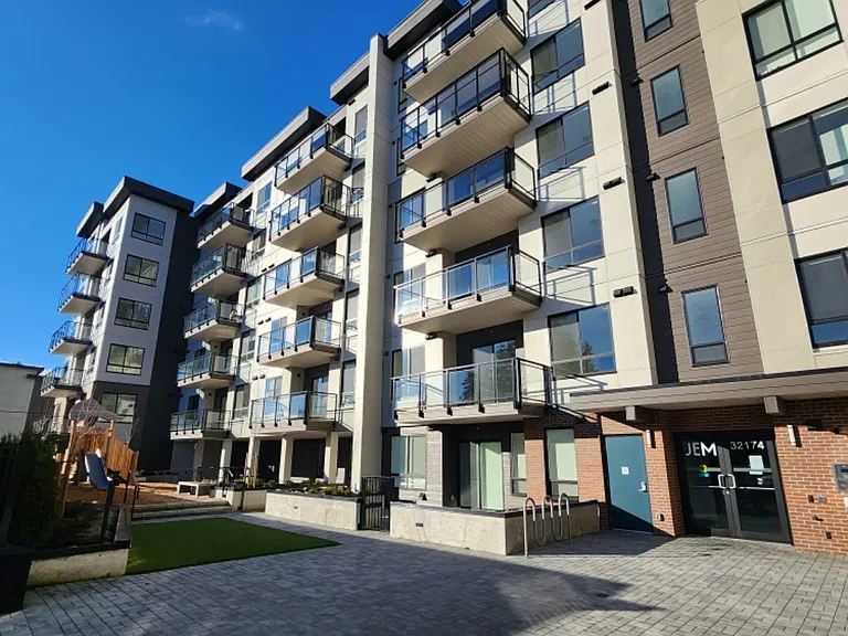 32174 George Ferguson Way #209 — Photo 4