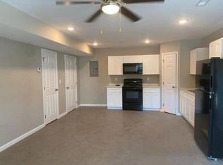 213 Cane Creek Ln, Jackson, MO 63755