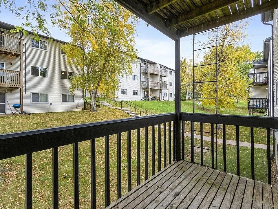 1st image of 808 Westwinds Dr APT 4