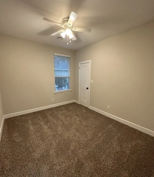 914 Baker St — Photo 21