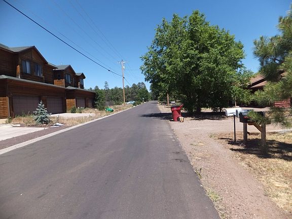 5th image of 1419 W Navajo Ln