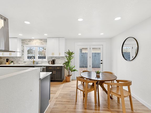 5th image of 3000 Dartmouth Ave #1