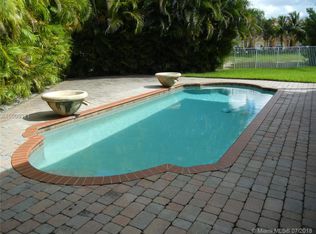 8128 SW 166th Pl, Miami, FL 33193