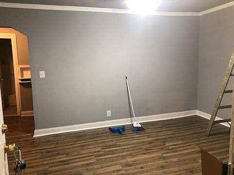 3rd image of 402 N 39th St
