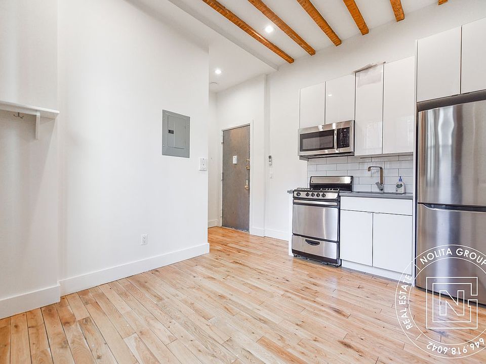 1st image of 485 Pacific St APT 3A