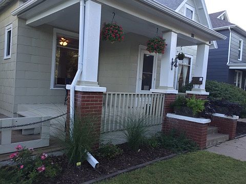 3rd image of 609 E Avenue A