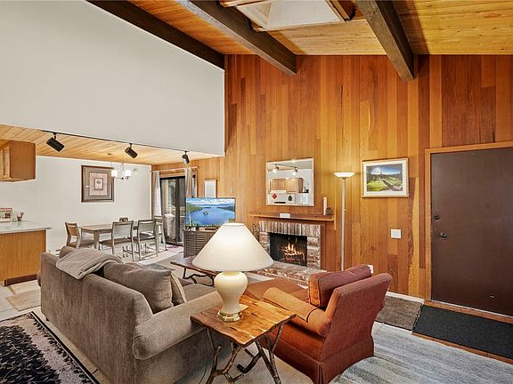 3rd image of 121 Juanita Dr #22