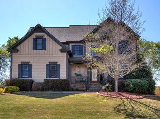 22 Twelve Oaks Dr, Cartersville, GA