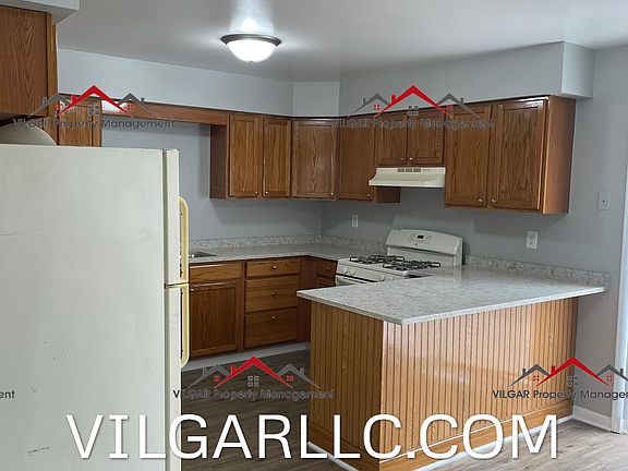 3rd image of 247 S 21st St #247