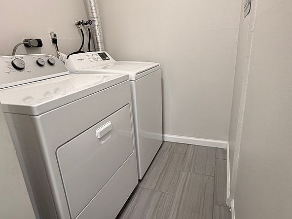 4th image of 414 Fountain St Unit 4